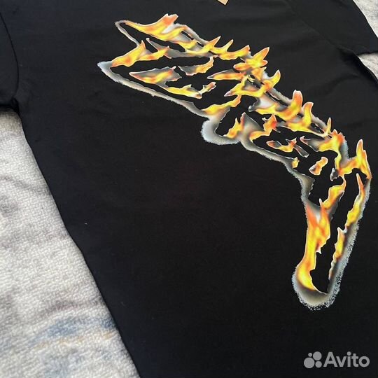 Черная футболка stussy унисекс