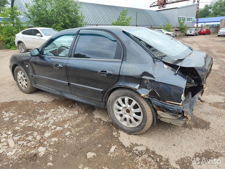 Hyundai Sonata 2.0 МТ, 2005, 189 000 км