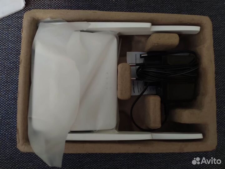 Wi-Fi роутер Mercusys AC10