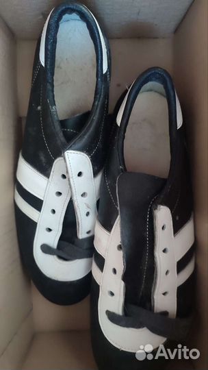 Футбольные бутсы