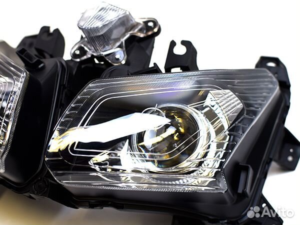 Новая фара Yamaha T-Max 530