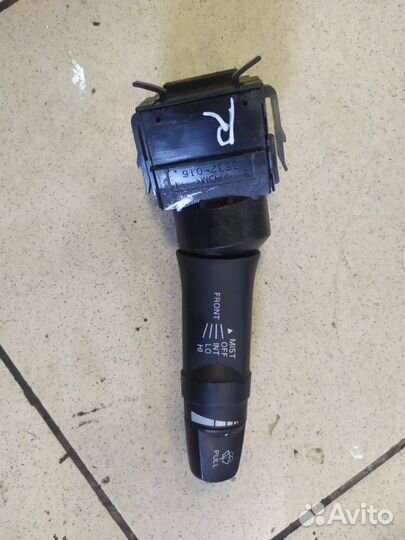 Подрулевой переключатель правый Mitsubishi