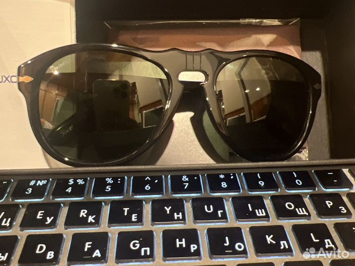 Солнцезащитные очки Persol