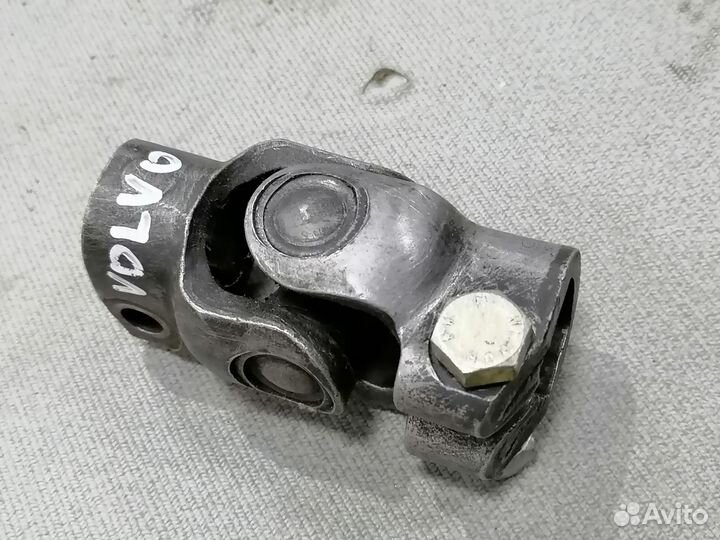 Рулевой карданчик Volvo 343 1984-1991