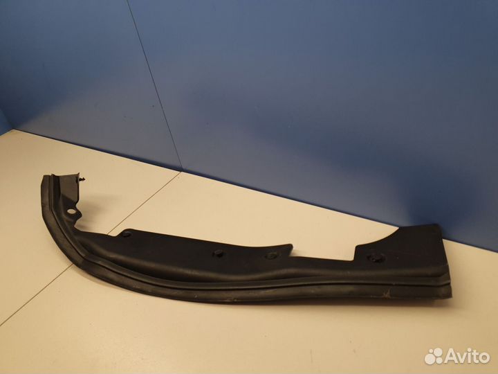 Уплотнитель двери передней правой BMW 4 F32 F33 2013-2020