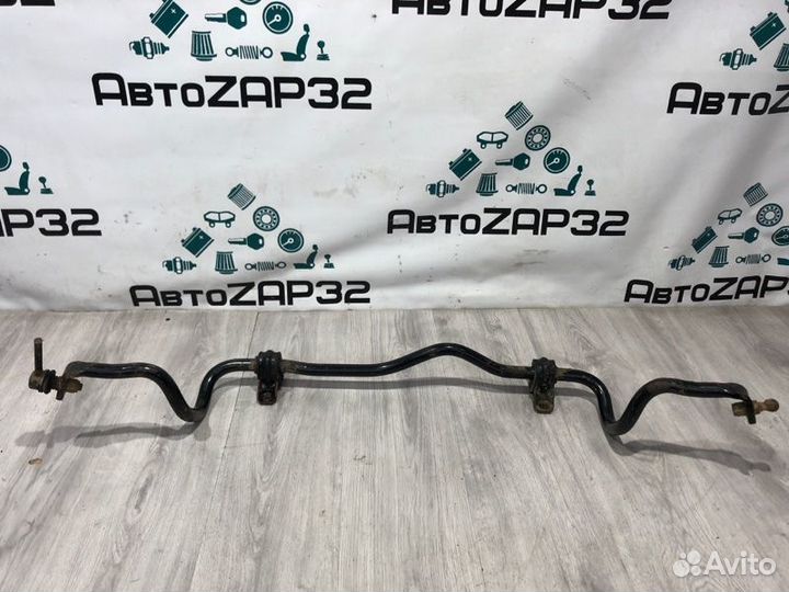 Стабилизатор передний Nissan Qashqai J10 2006 2007