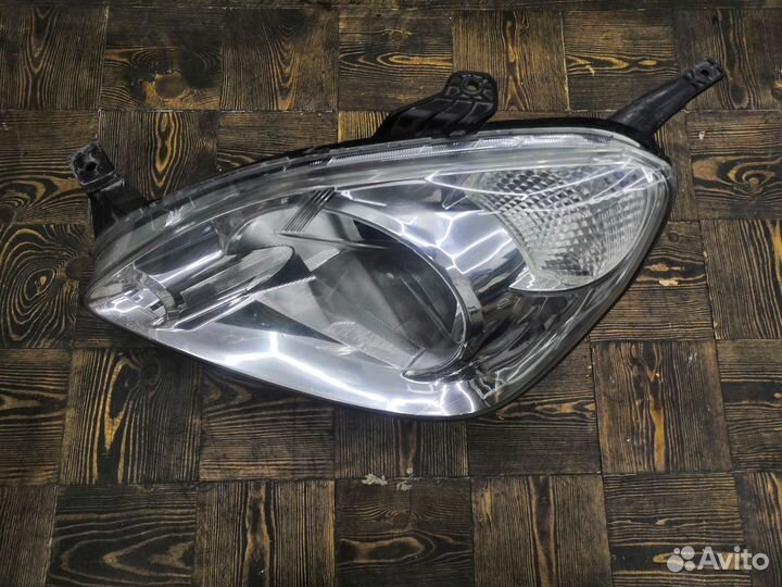 Фара левая Honda cr-v 2