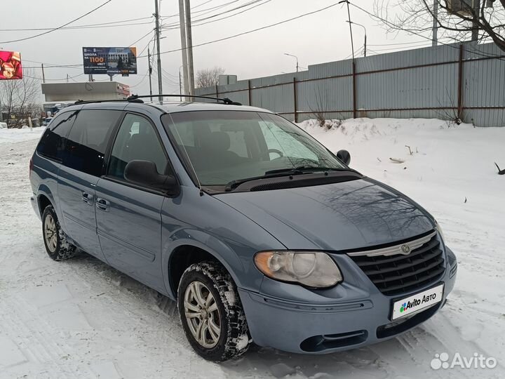 Chrysler Town & Country 3.3 AT, 2004, 223 000 км