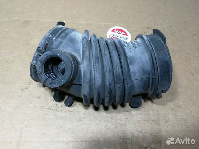 Впускной патрубок Mazda 3 BL 2.0 LF