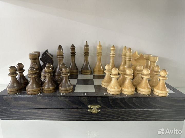 Шахматы деревянные новые