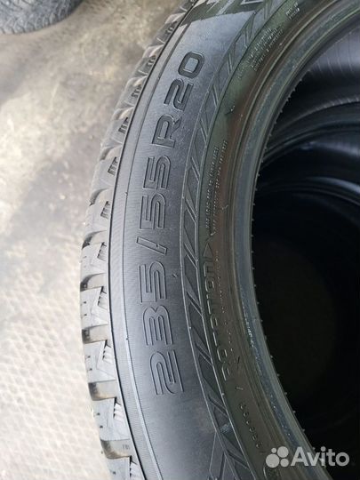 Nokian Tyres Hakkapeliitta 10p SUV 235/55 R20 102T