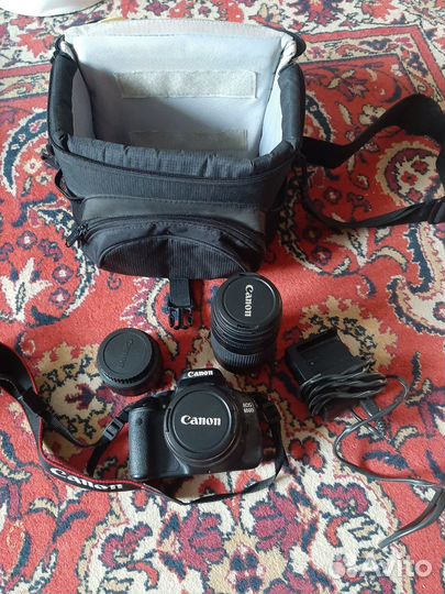 Зеркальный фотоаппарат