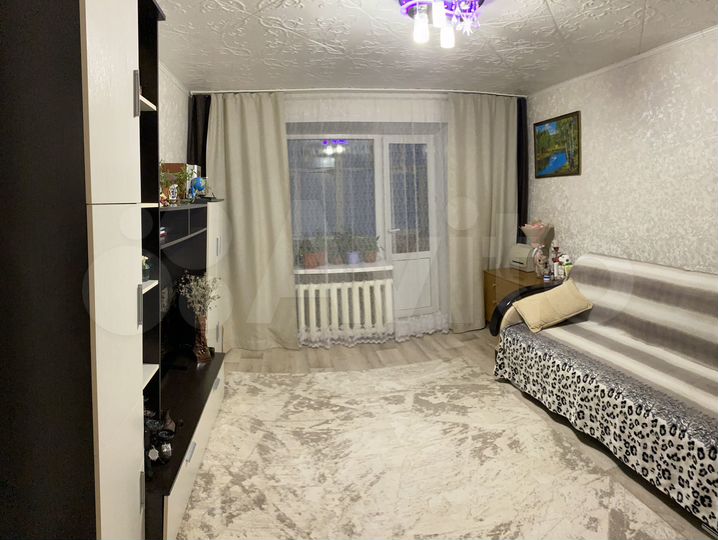 2-к. квартира, 52 м², 5/5 эт.