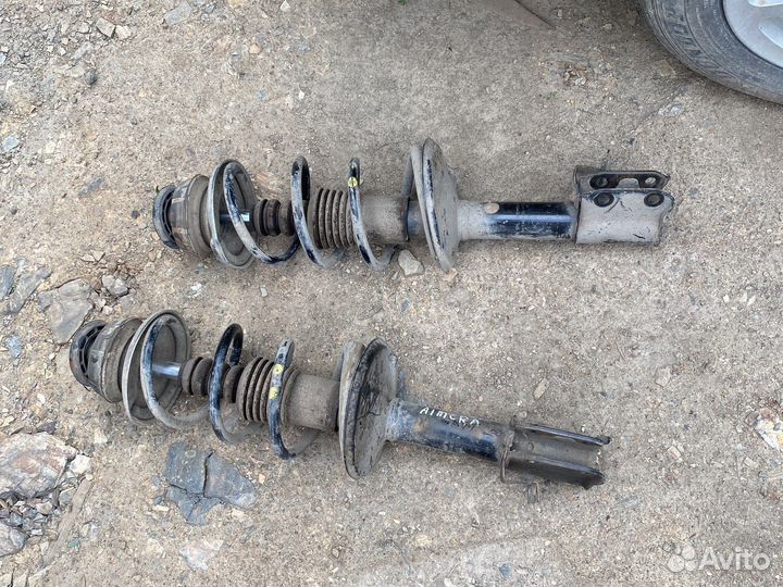 Передние стойки в сборе G15