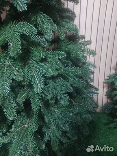 Елка искусственная