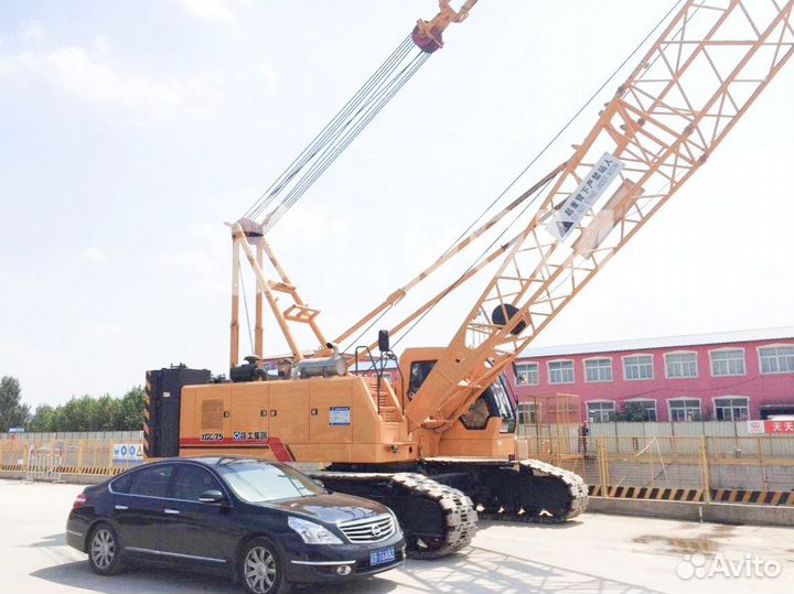 Гусеничный кран XCMG XGC75, 2022