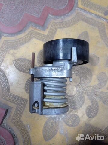 Натяжитель ремня