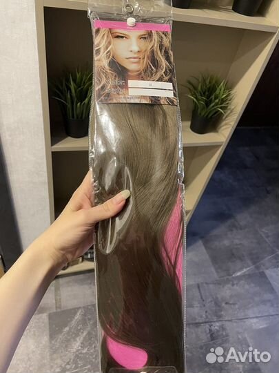 Волосы на заколках