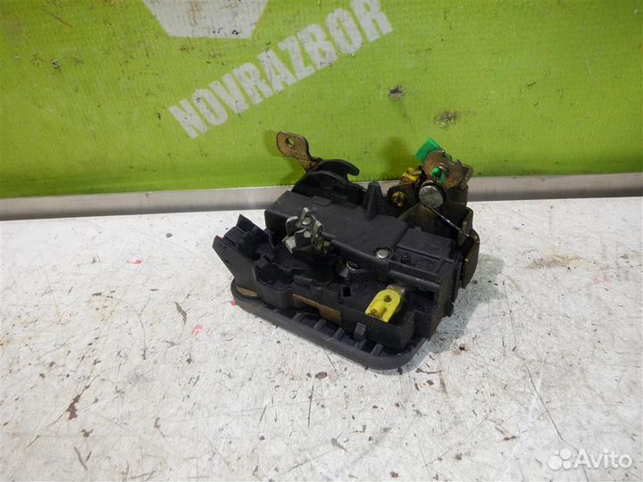 Замок двери передней левой Рено Кенгу Кангу