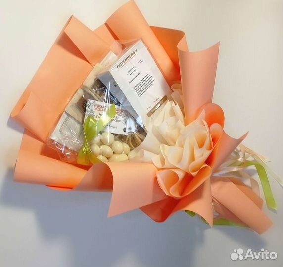 Подарок учителю - букет с чаем и сладостями