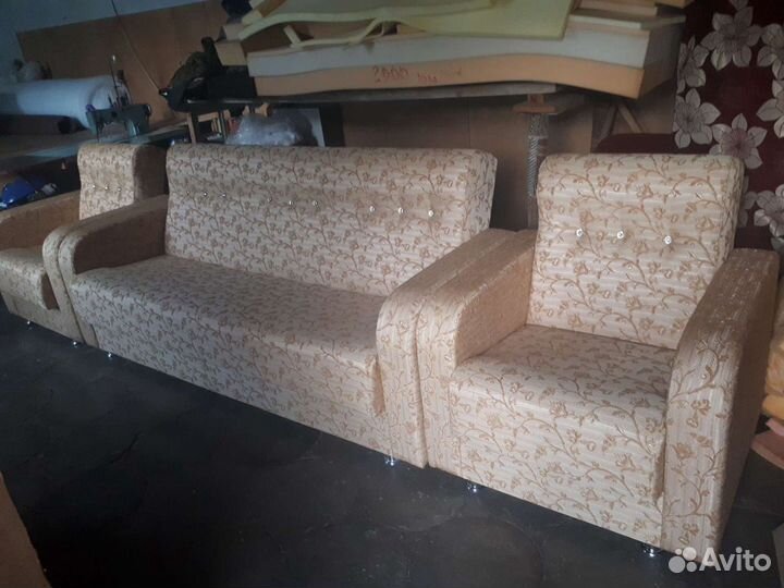 Диван + 2 кресла