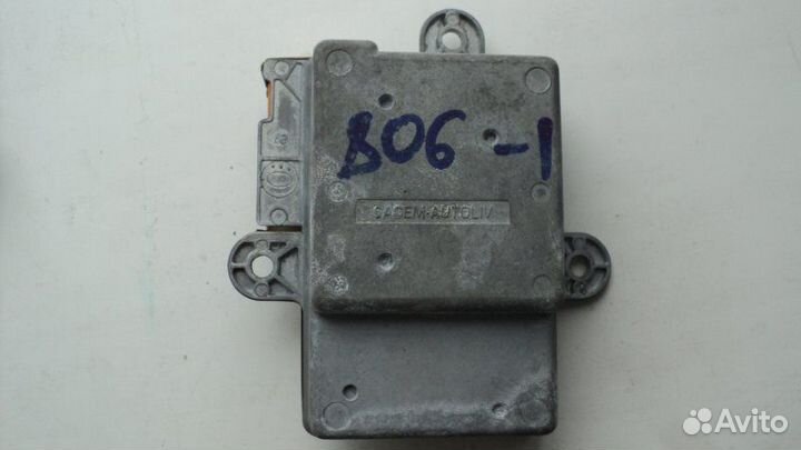 Эбу подушки безопасности Peugeot 806 2 2000