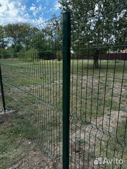 Монтаж забор из 3Д сетки