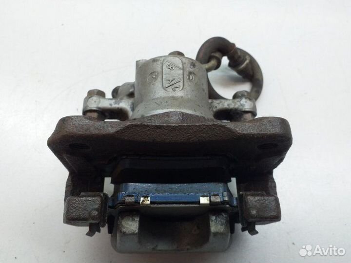 Суппорт тормозной задний правый Lexus Es250 (Xv60)