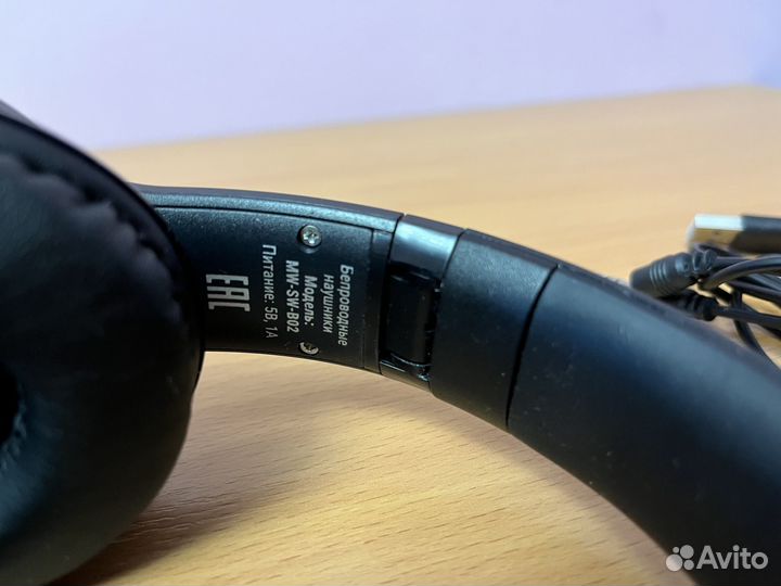 Беспроводные наушники Leef MW-SW-B02