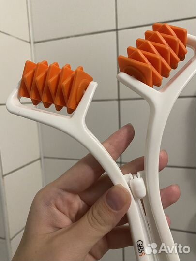 Массажер для тела ручной