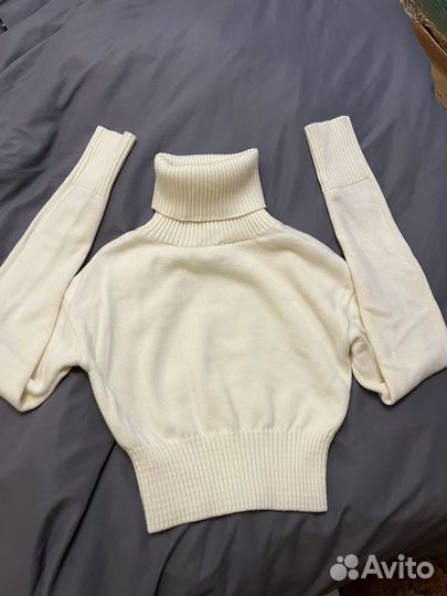 Свитер женский