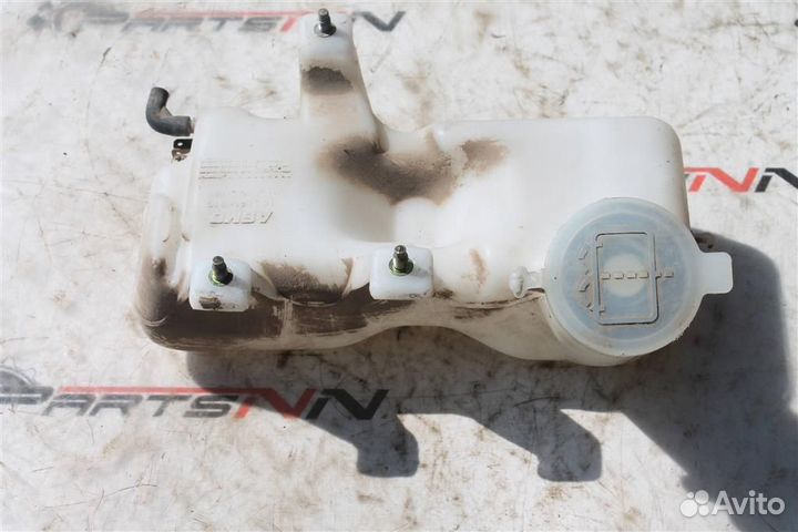 Бачок омывателя Мазда 626 GE