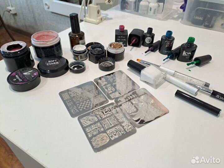 Материалы для маникюра