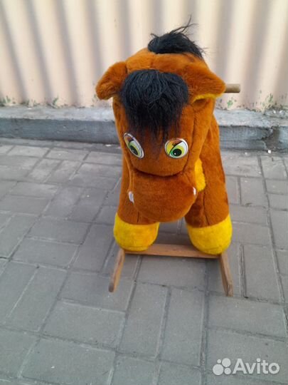 Качалка лошадь