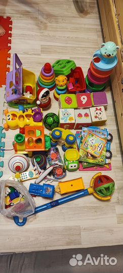 Развивающие игрушки пакетом