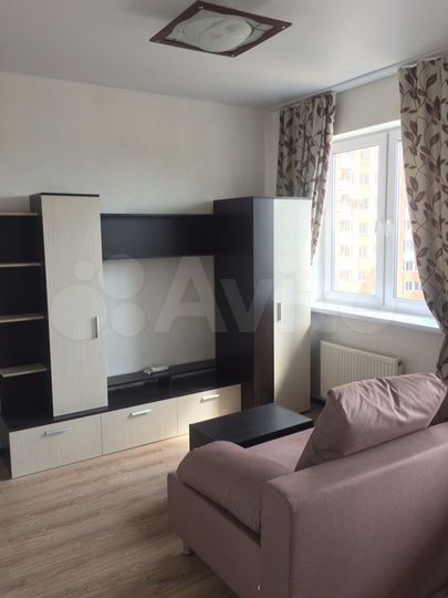 2-к. квартира, 60 м², 12/17 эт.