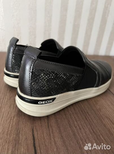 Обувь для девочки