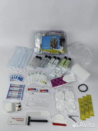 Дорожный Набор косметики женский стандартный