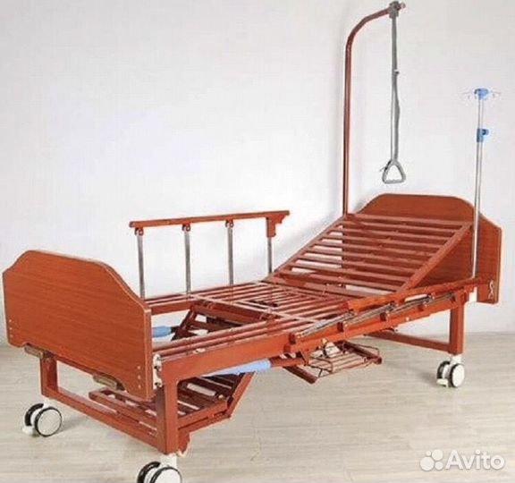 Медицинская кровать для лежачих больных б/у