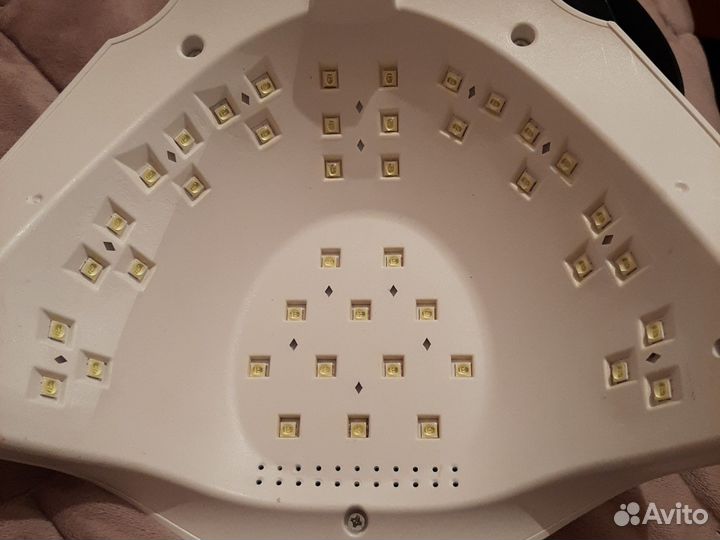 Уф лампа для ногтей