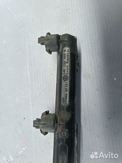 Рампа топливная Skoda Rapid