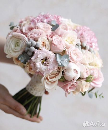 Свадебный букет пион