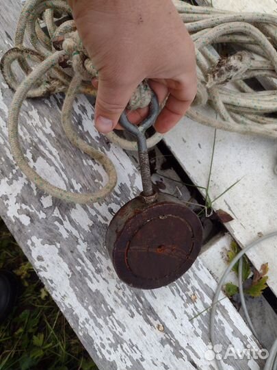 Поисковый магнит двухсторонний f 400