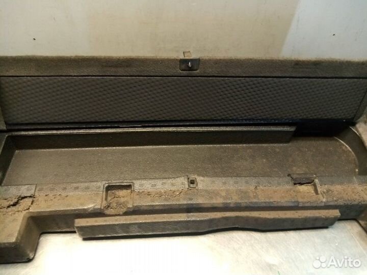 Пол багажника Subaru Impreza GG2 EJ15 2000-2002