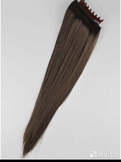 Волосы на заколке