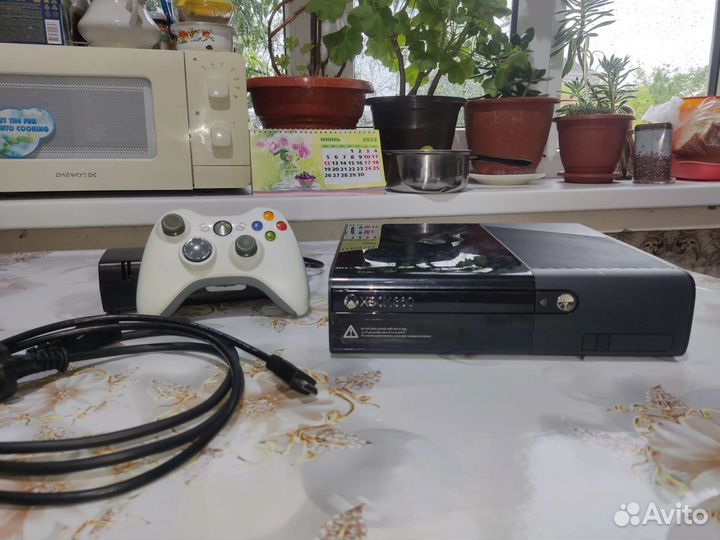 Xbox 360 E не прошит