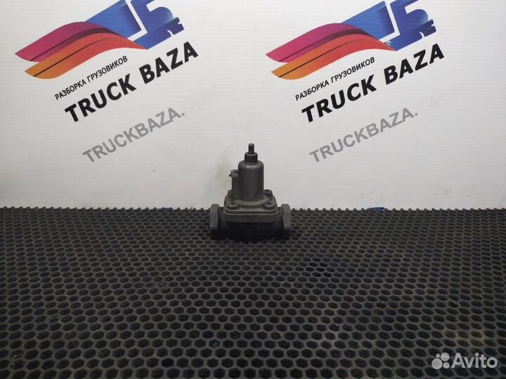 Клапан пневматический