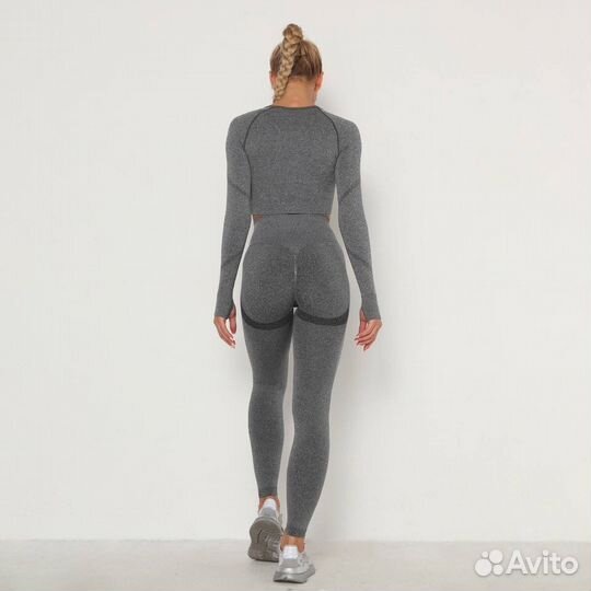 Спортивный костюм новый