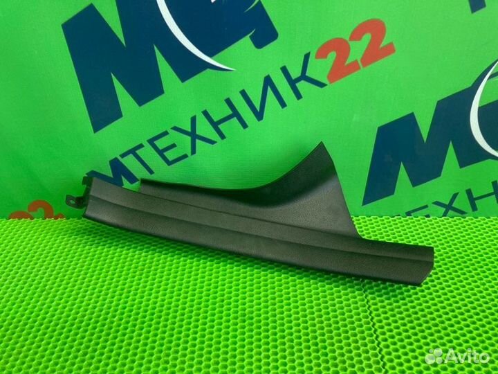 Молдинг порога задний правый Bmw 5 F10 N52B25 2010