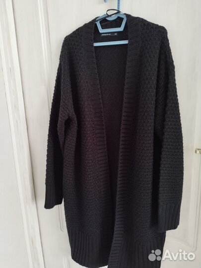 Вязаный женский кардиган длинный